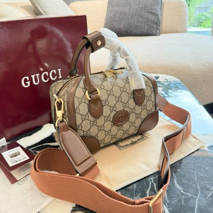 Gucci boston 22cm