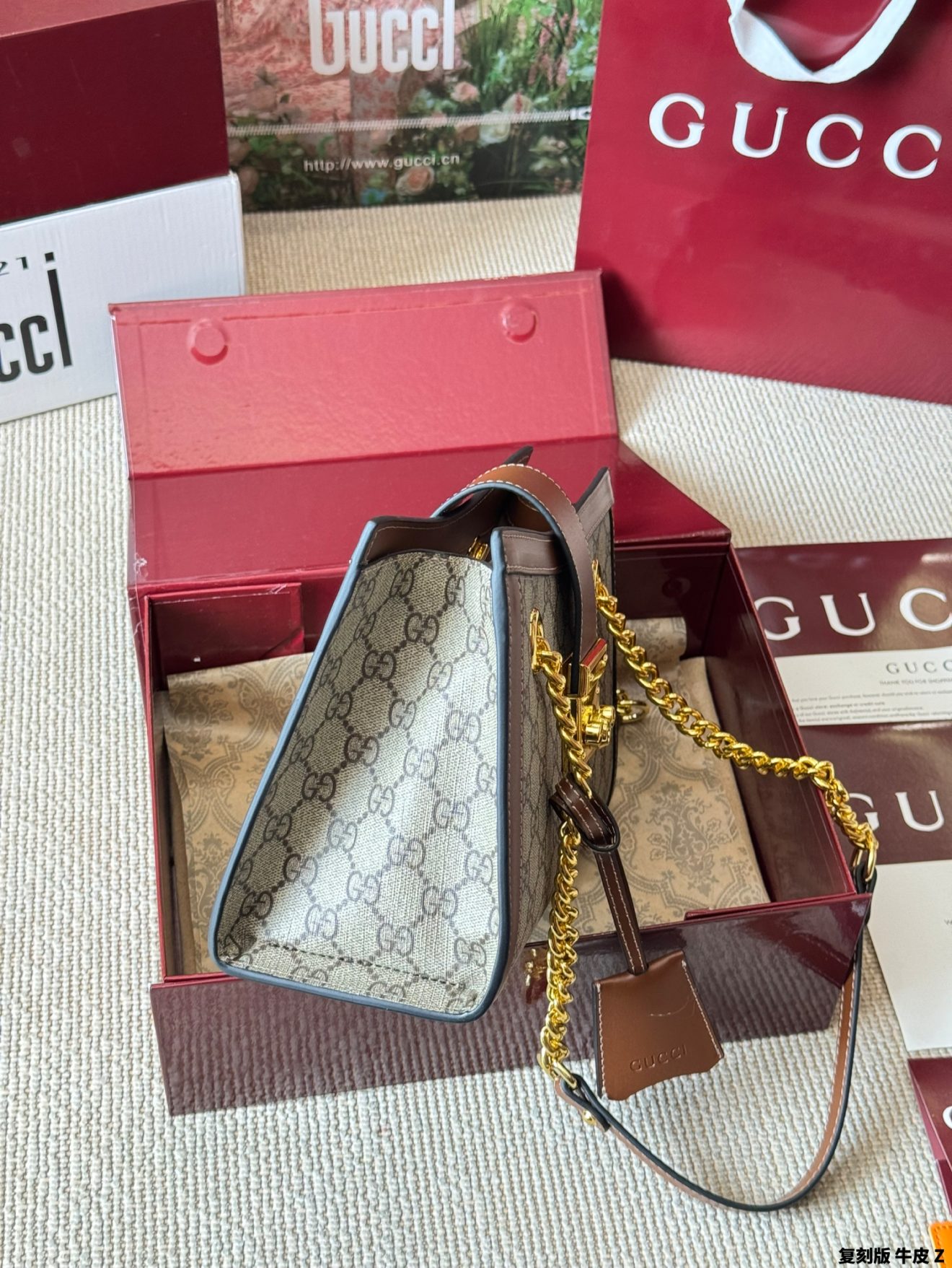 Gucci padlock  30*23cm, 25*18cm - Image 9