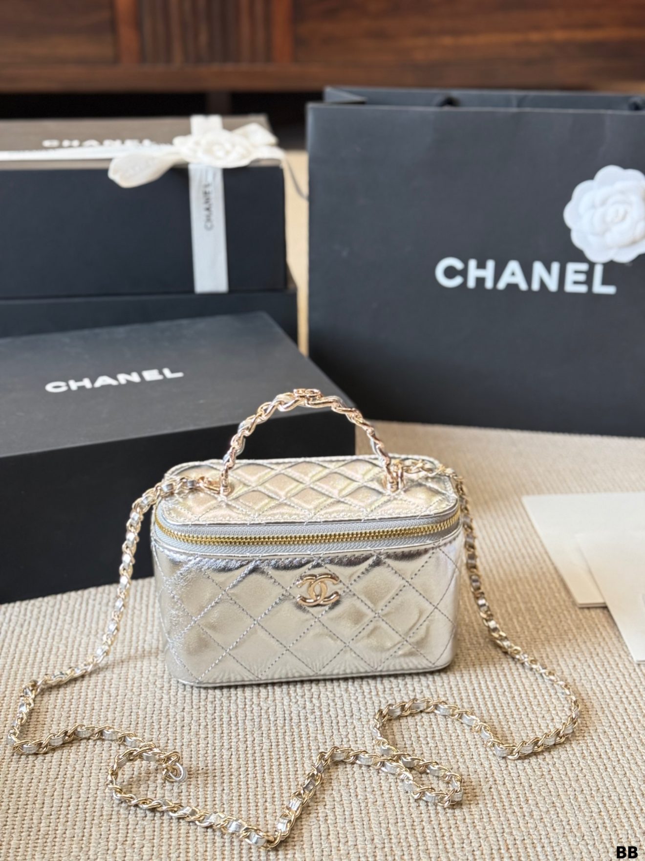 chanel lamb skin vanity 9.5*17*8cm （6 colors) - Image 7