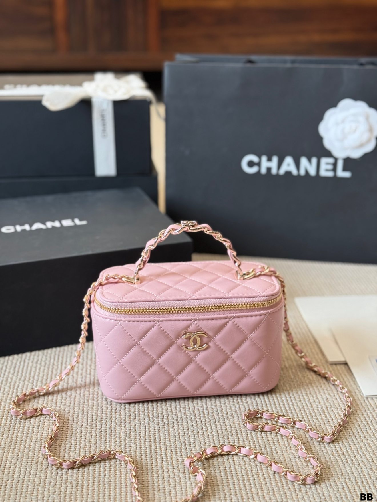 chanel lamb skin vanity 9.5*17*8cm （6 colors) - Image 3