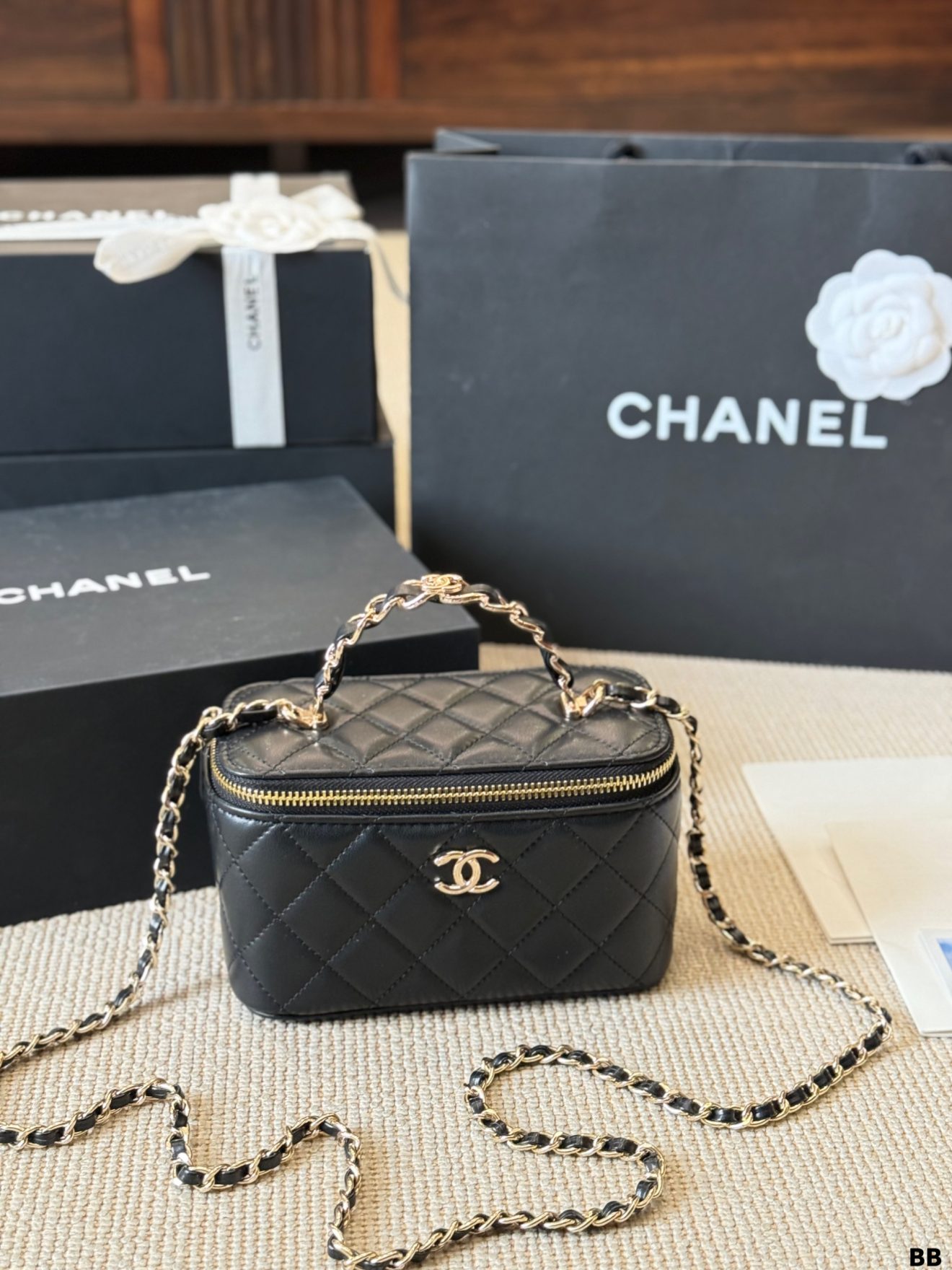 chanel lamb skin vanity 9.5*17*8cm （6 colors) - Image 4