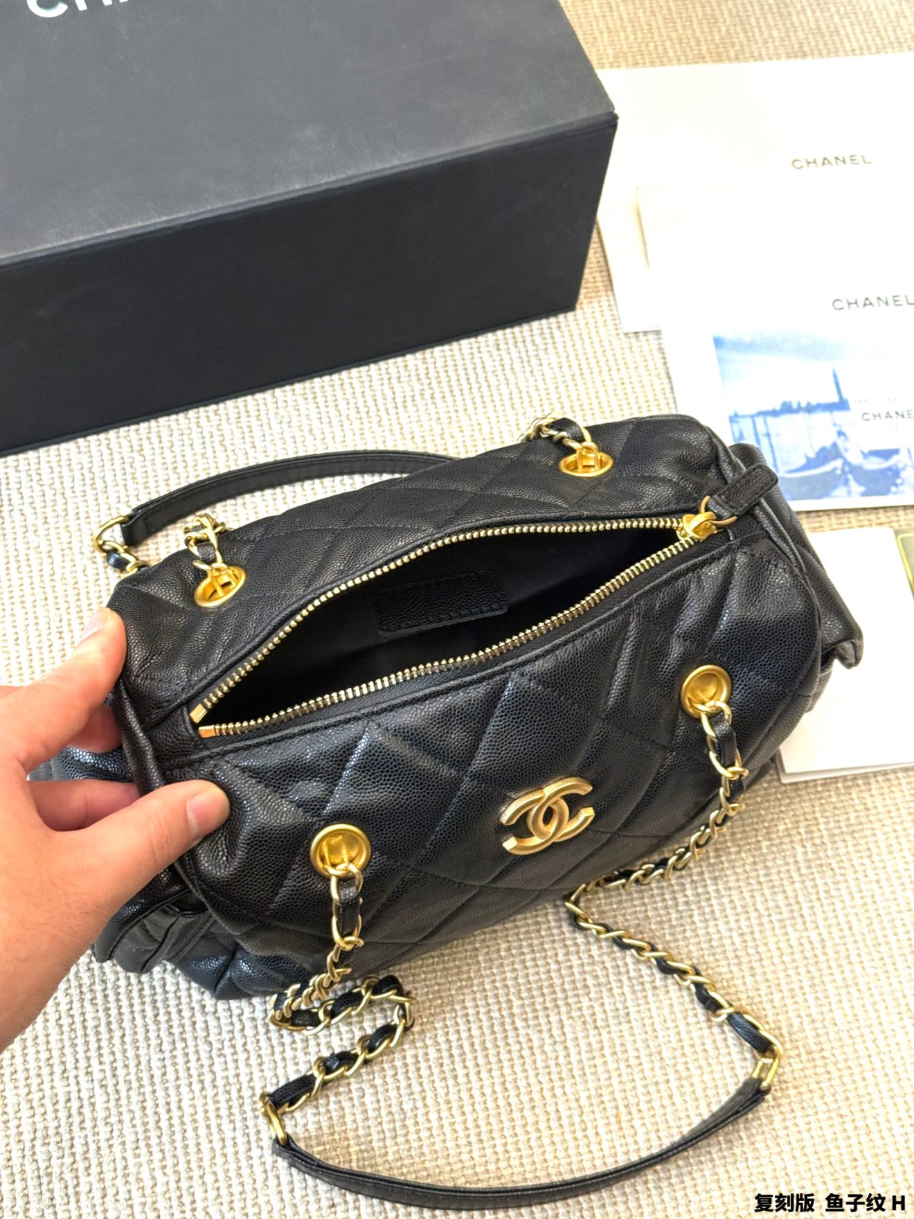 25k Mini Bowling Bag - Image 5