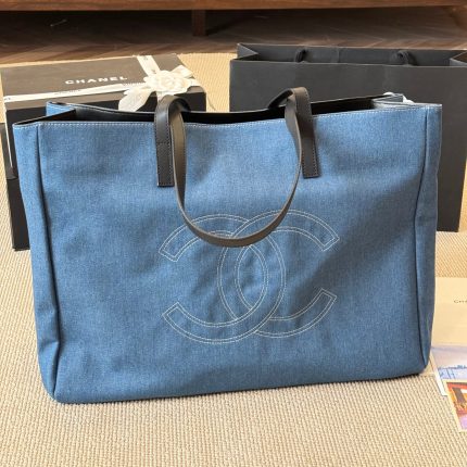 chanel denim tote 43*33cm