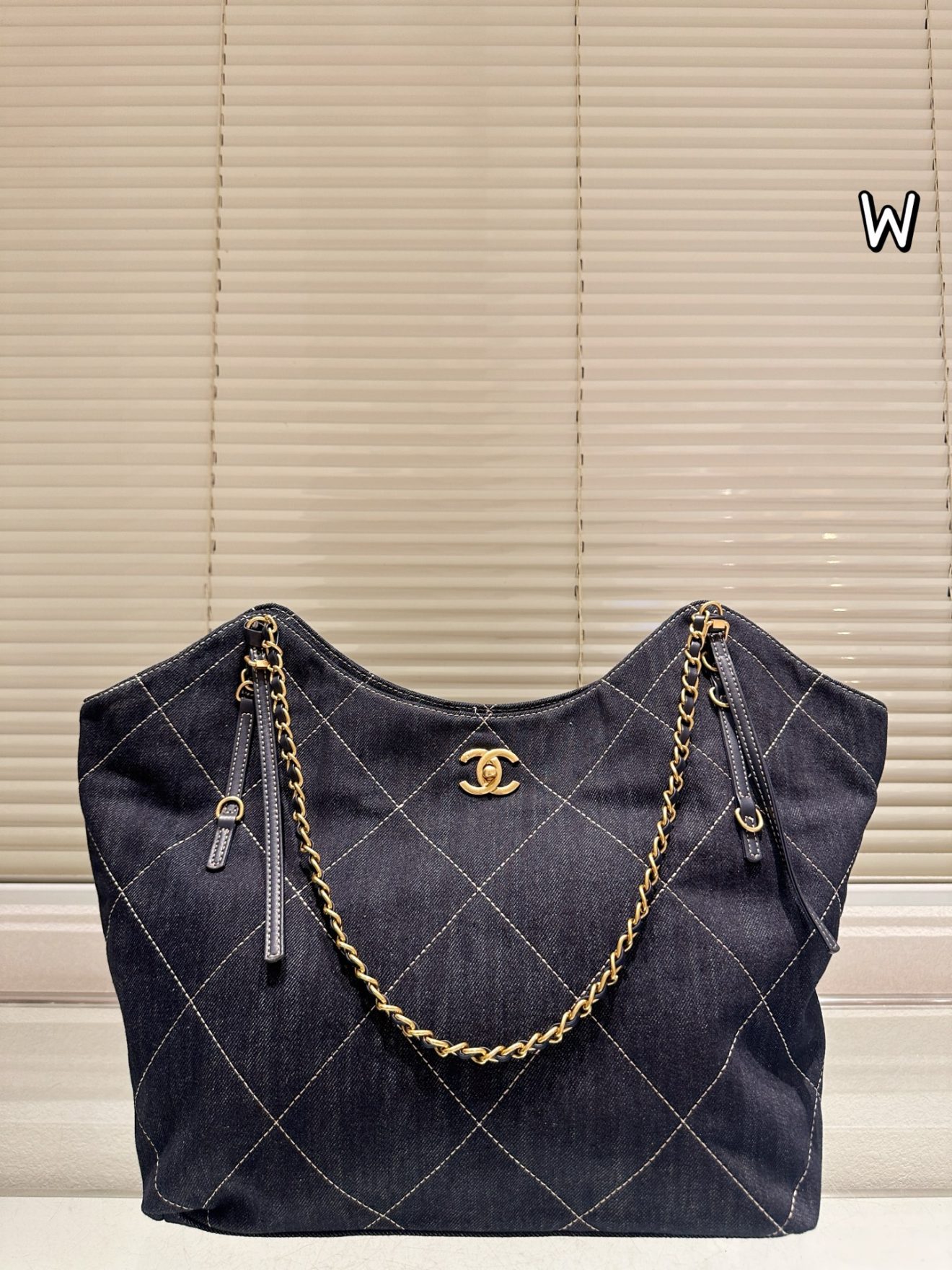 chanel hobo bags - Image 6