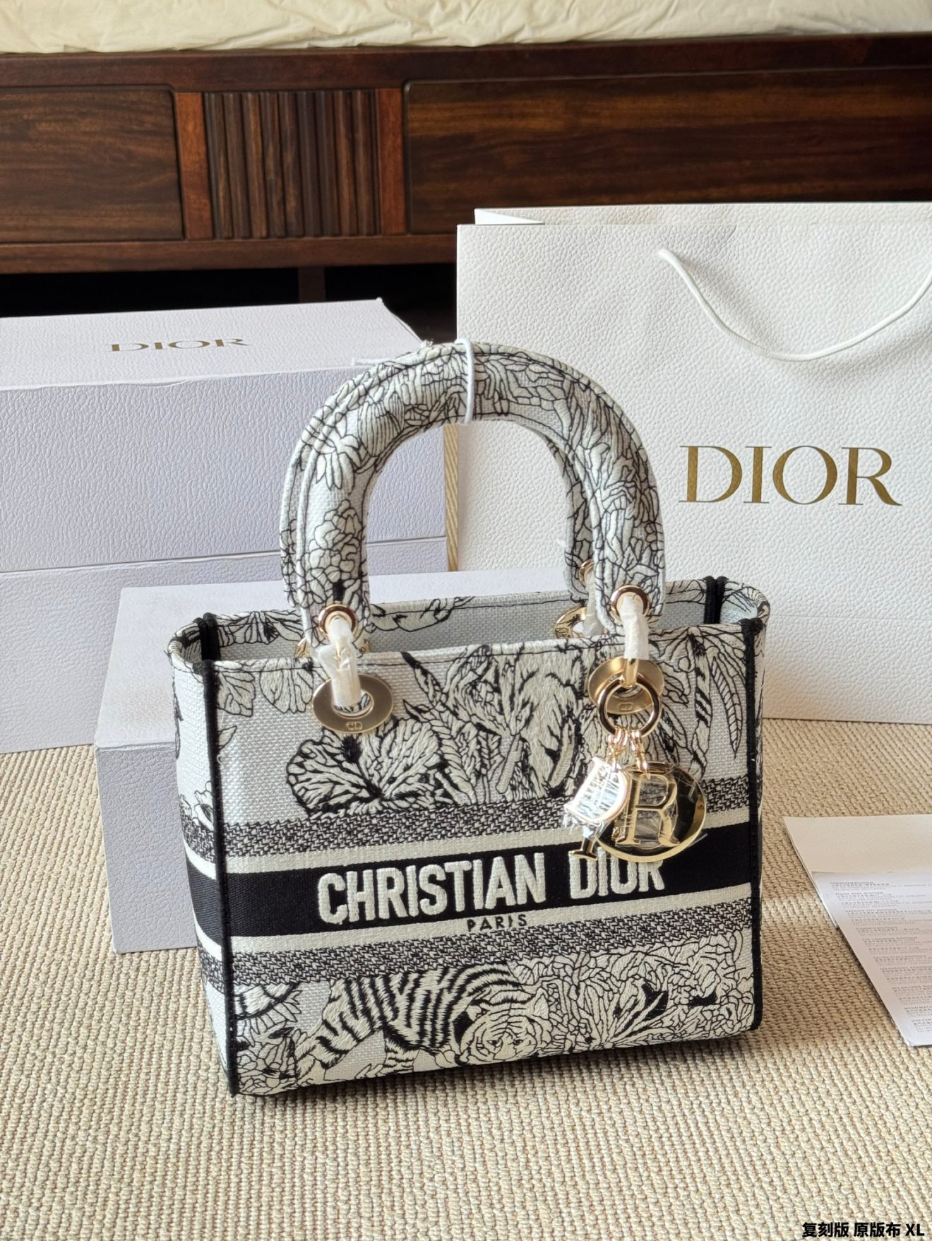 Lady D-Lite bag 24cm - Image 5