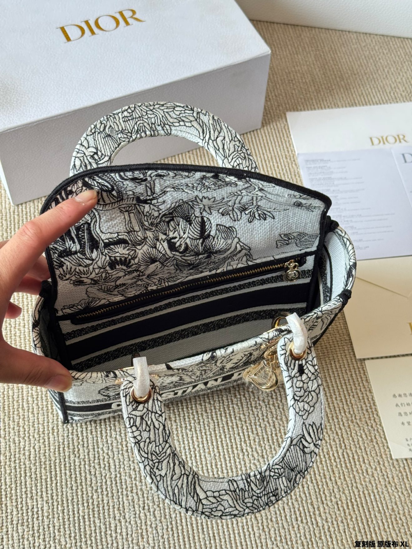 Lady D-Lite bag 24cm - Image 9