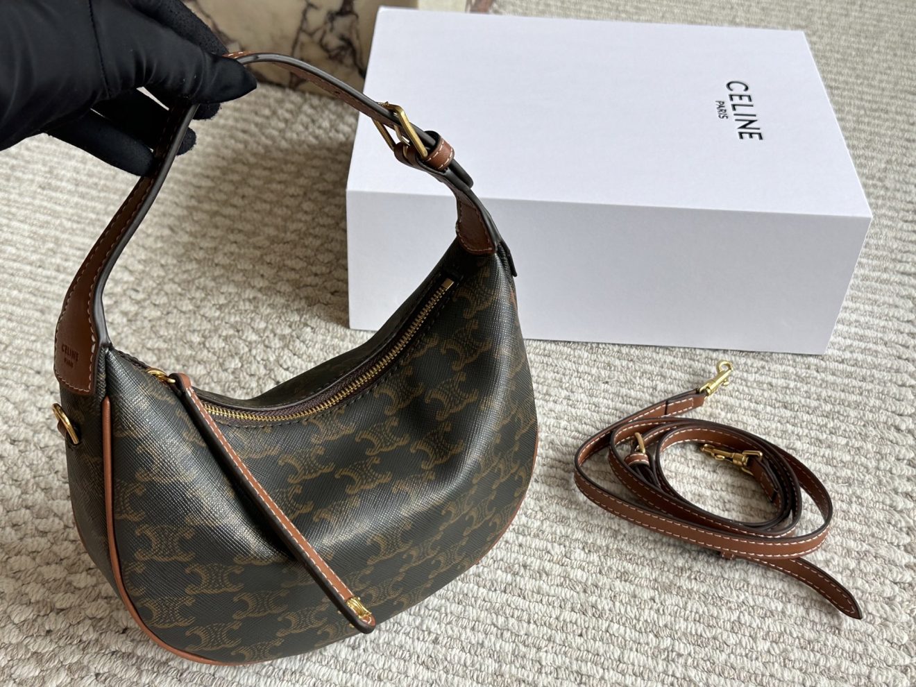 Celine shoulder bags 23*14cm - Image 8