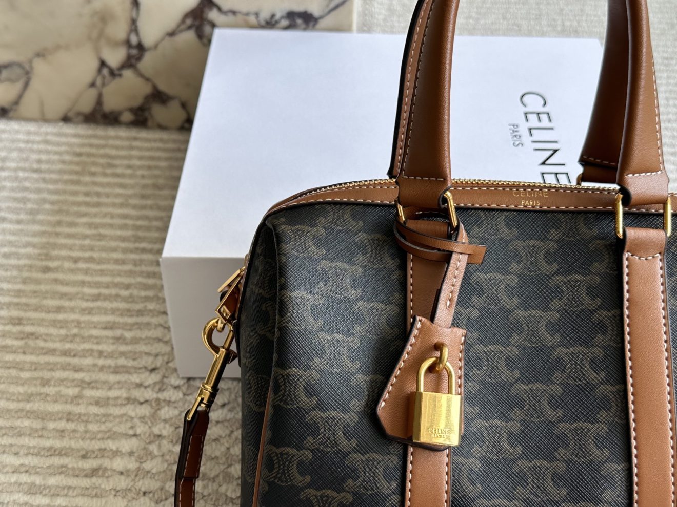 Celine boston 26*16cm - Image 2