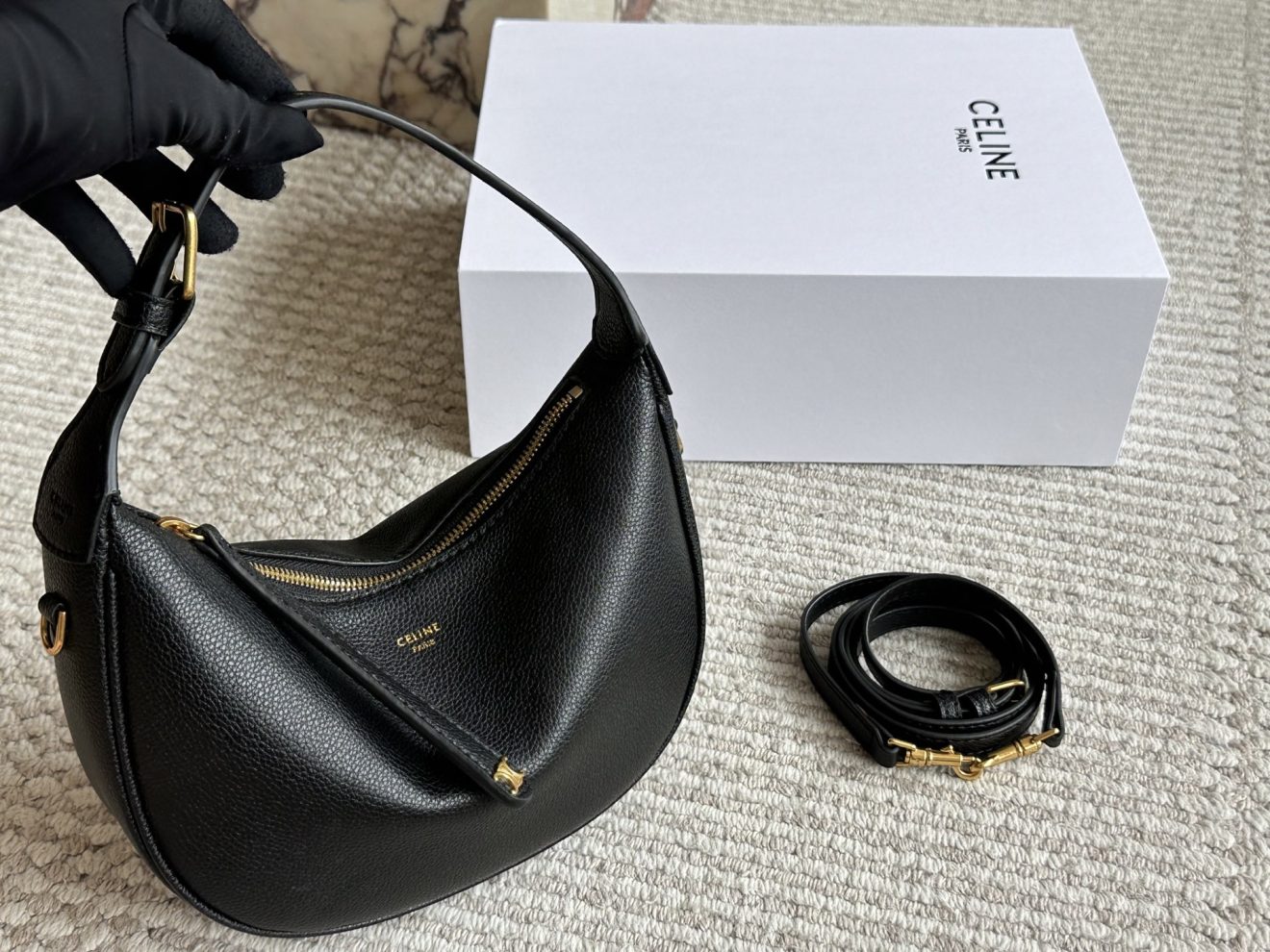 Celine shoulder bags 23*14cm - Image 11