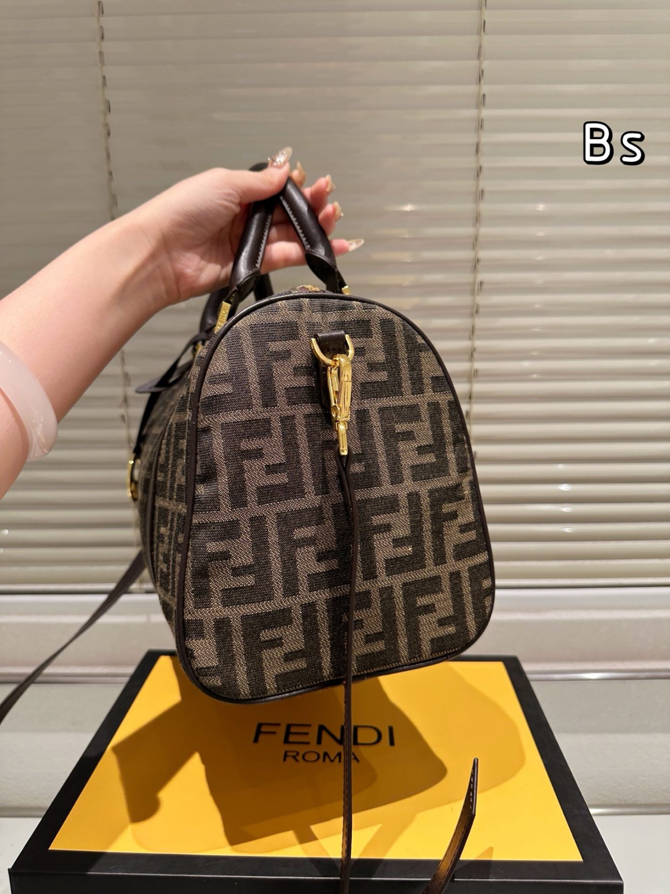 fendi boston 25cm - Image 5