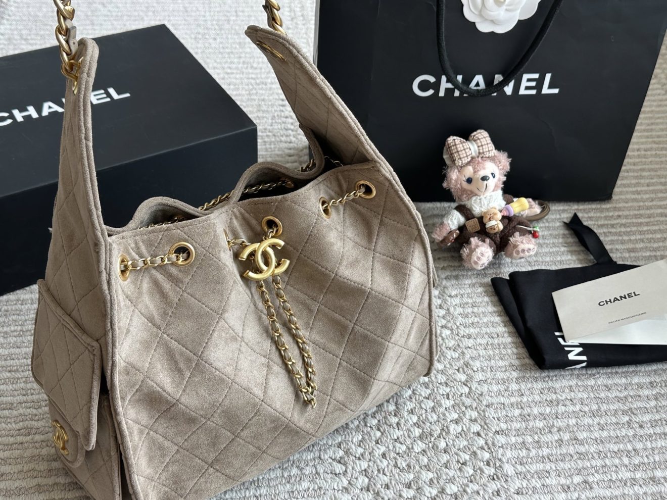 CHANEL 25 Suede Hobo Small 26x30cm - Image 2