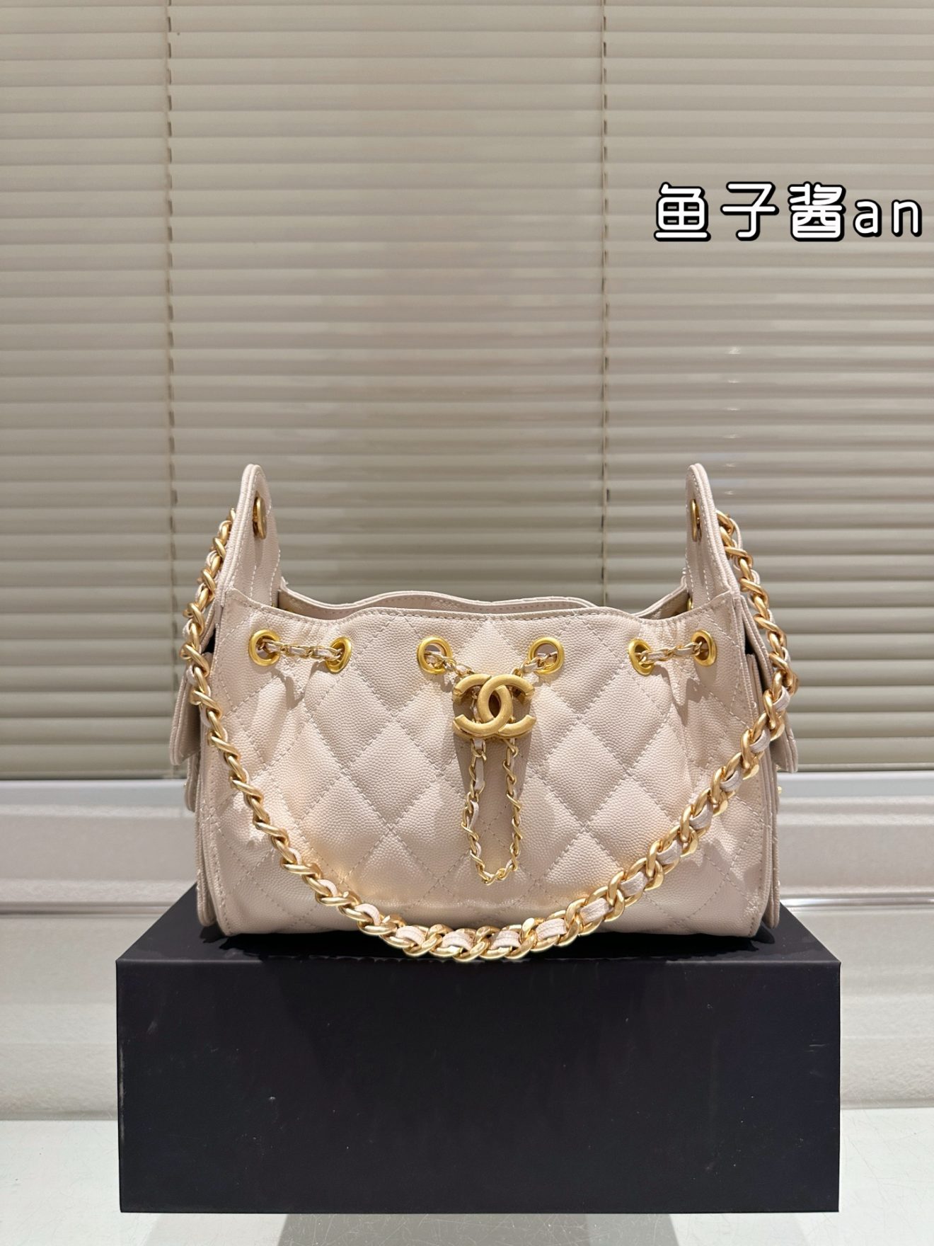 CHANEL 25 Suede mini hobo 21x26cm (7 colors ) - Image 7