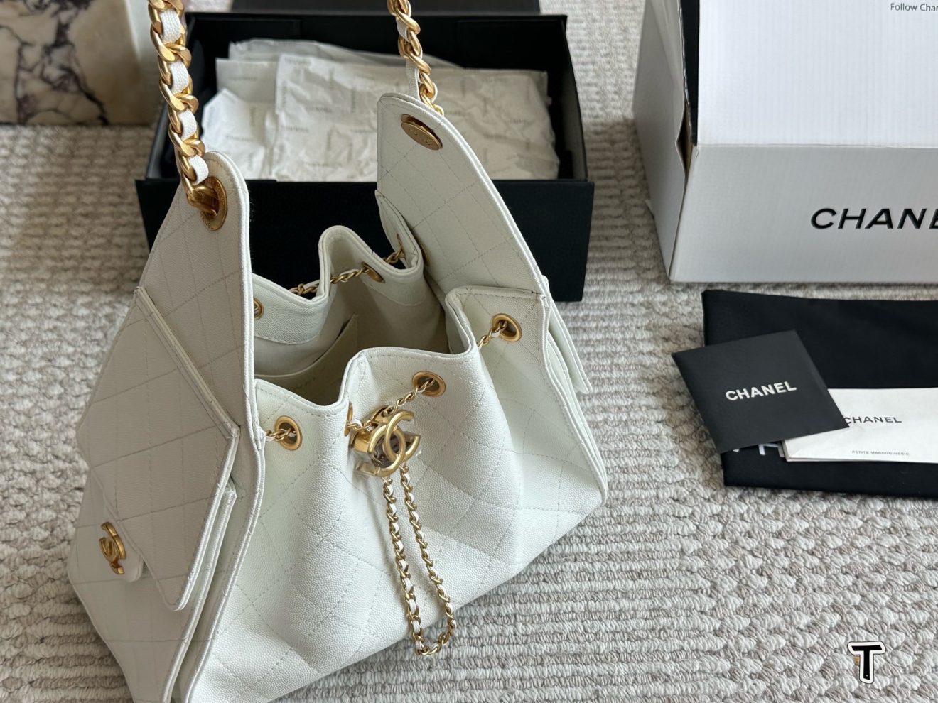 CHANEL 25 Suede Hobo Cream Small 26x30cm - Image 7