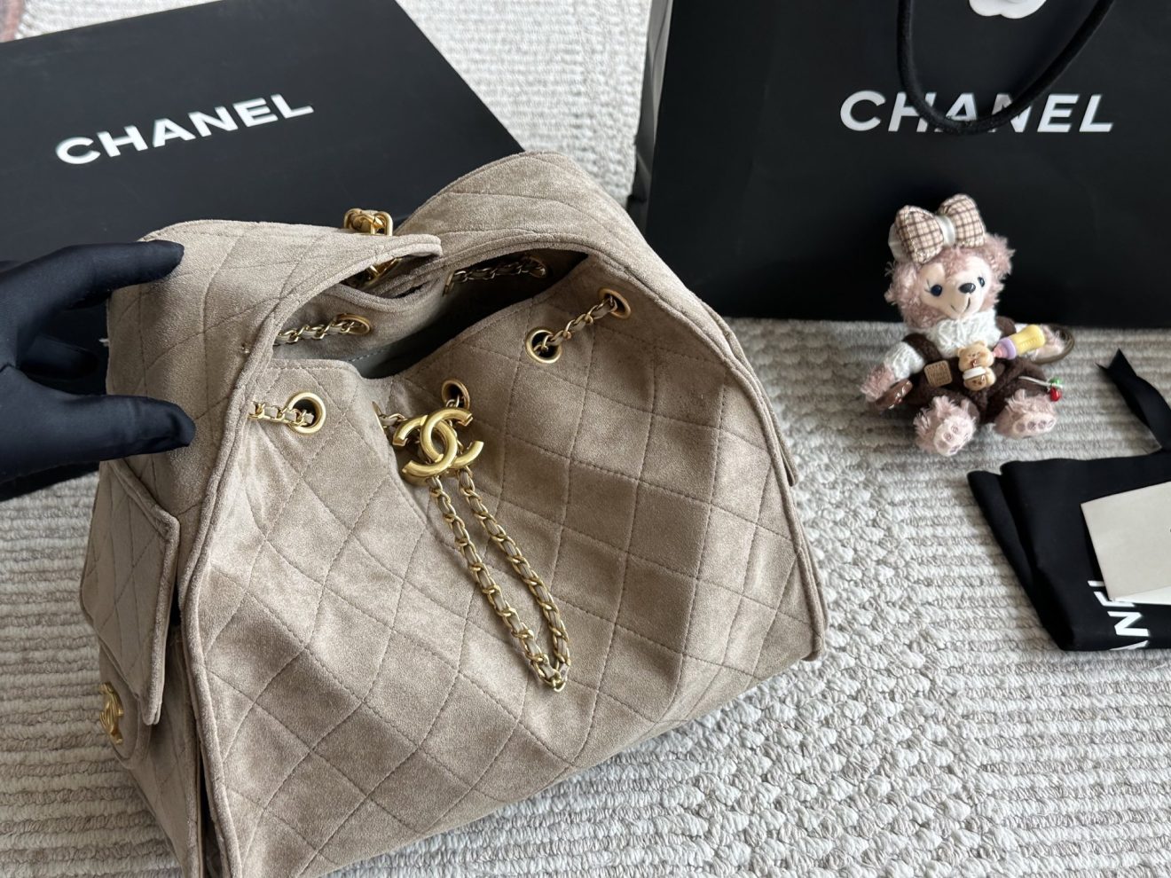 CHANEL 25 Suede Hobo Small 26x30cm - Image 8