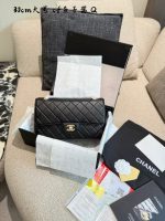 Chanel Flap Jumbo-Caviar Calfskin-Gold Hardware-30CM Black - Image 2