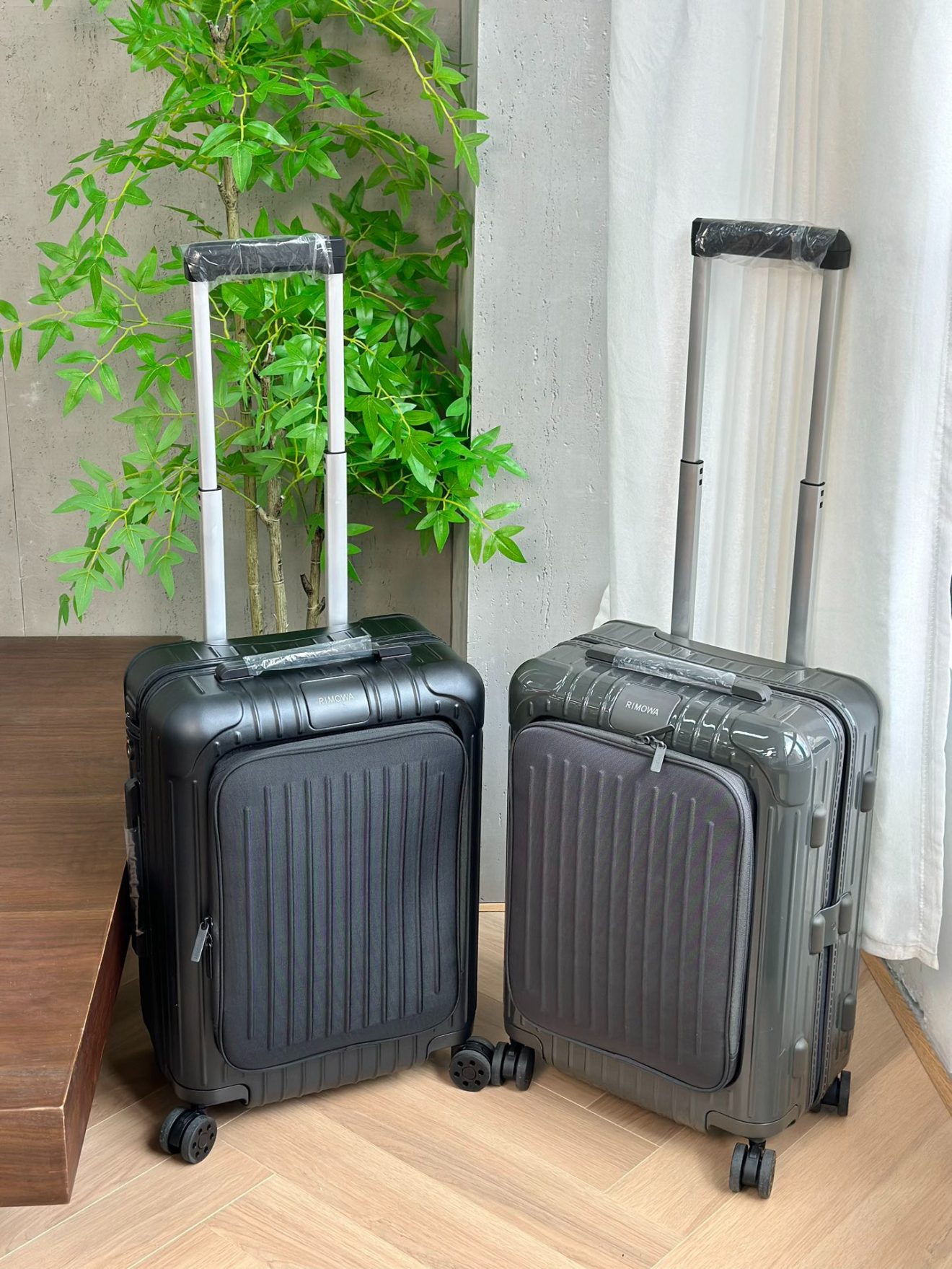 RIMOWA Suitcase