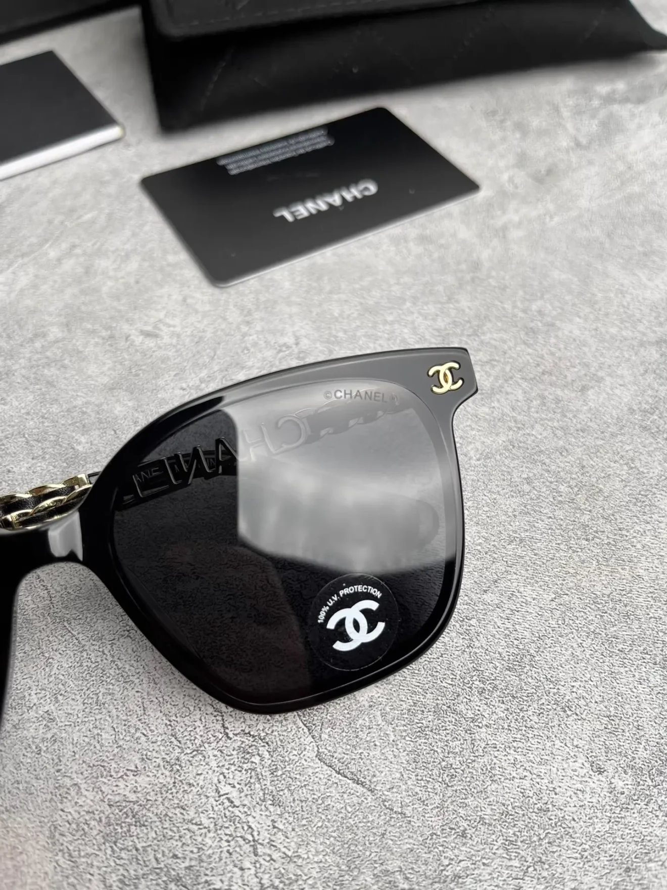CHANEL sunglass CH0778 - Image 3