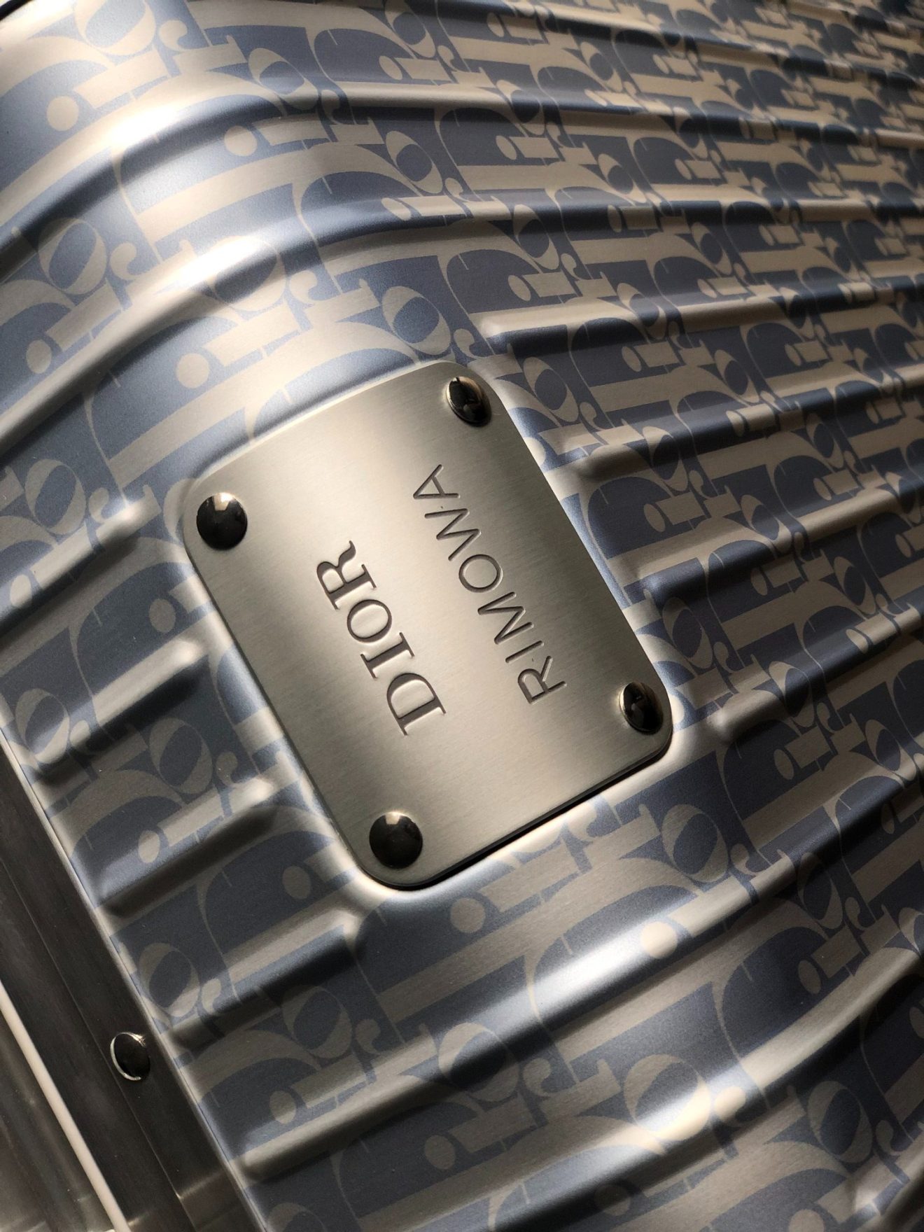 RIMOWA Suitcase - Image 7