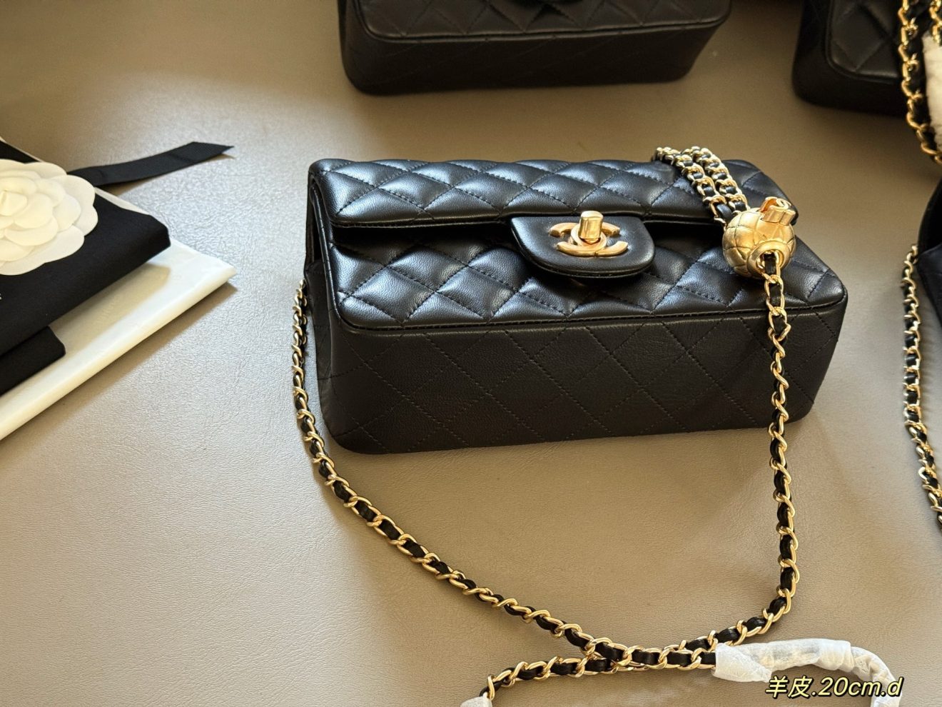 Ch@nel Flap Bag-Lambskin Leather-Gold Hardware-20CM - Image 4