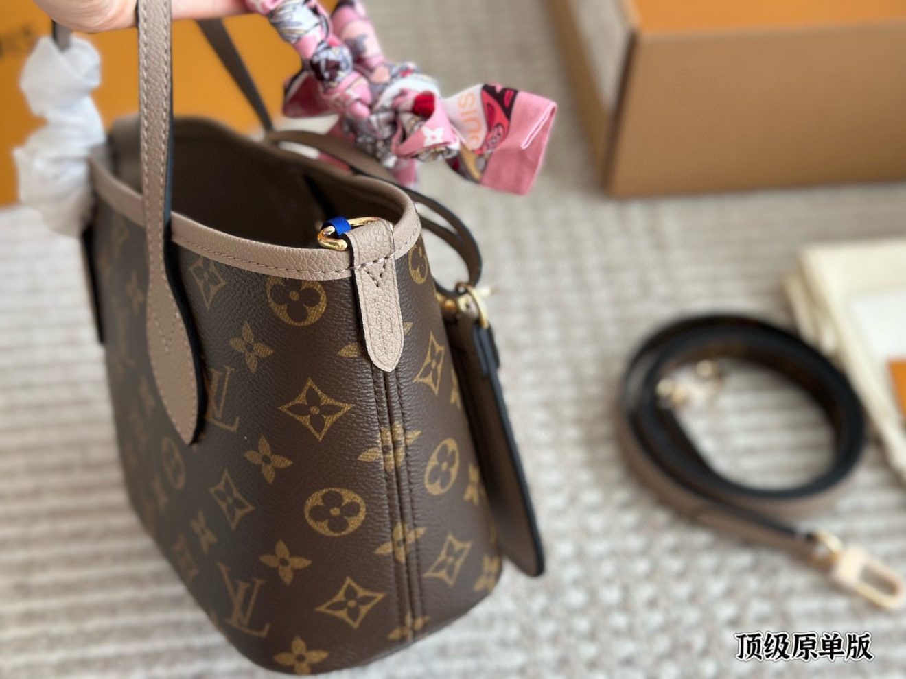 Neverfull BB Double Side mini size 20*16cm - Image 6