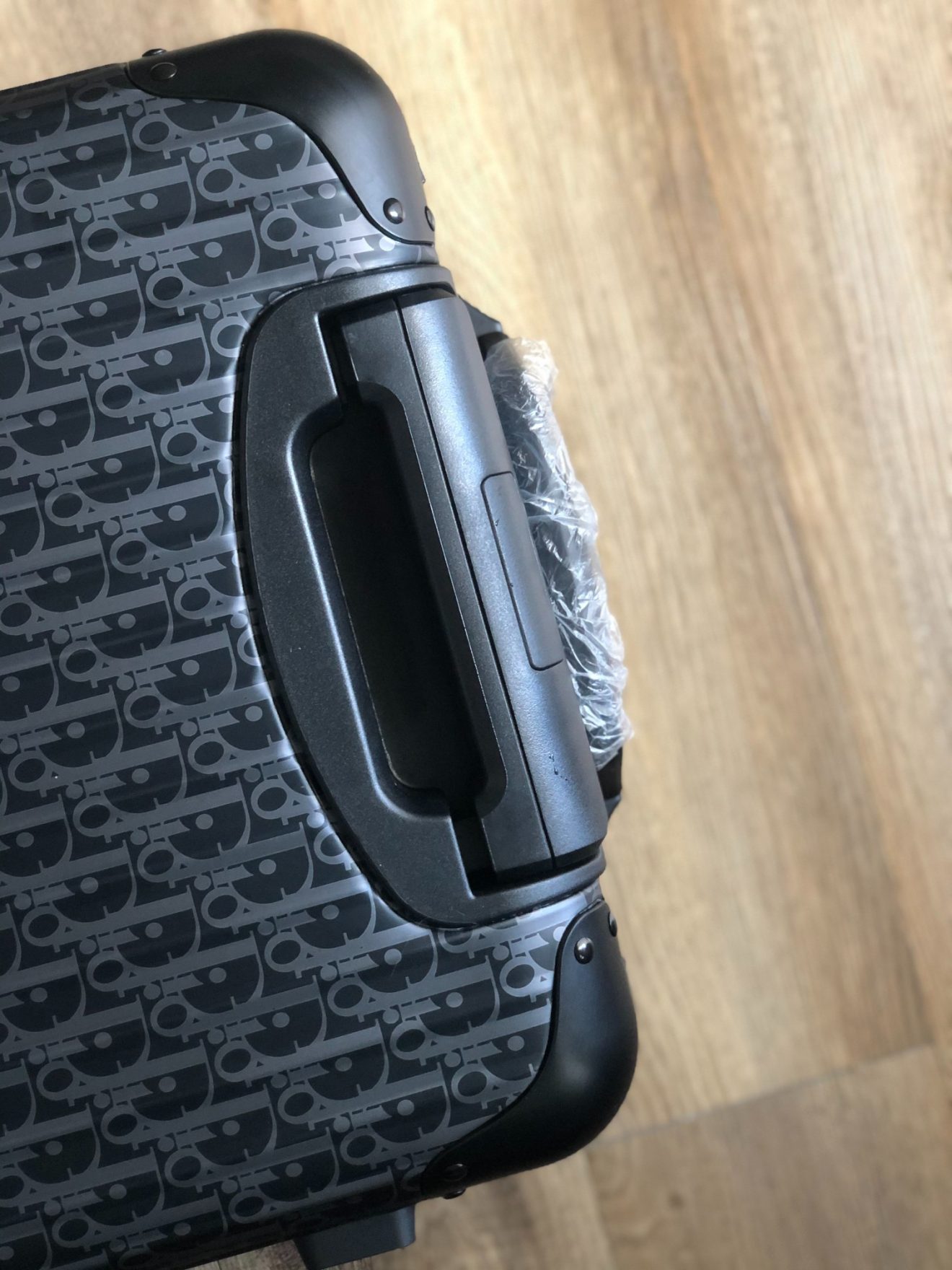 RIMOWA Suitcase - Image 4