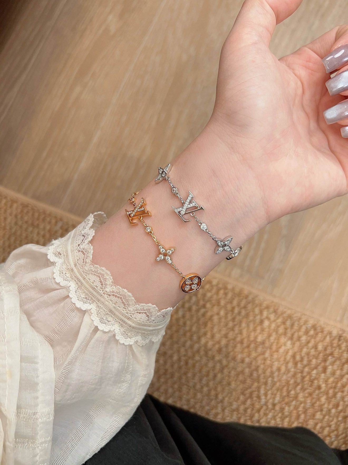 Louis Vuitton lv Bracelet - Image 2