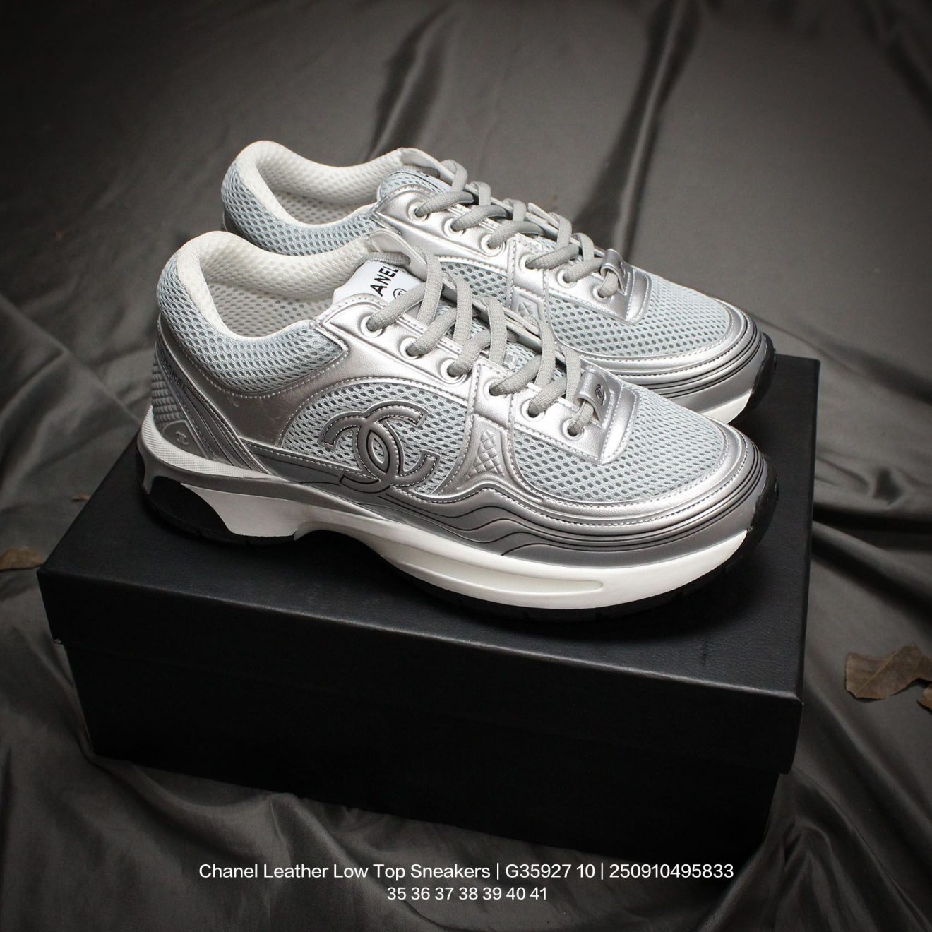 CHANEL Shoes - Image 2
