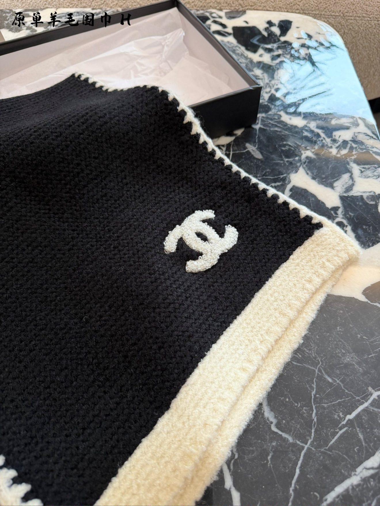 CHANEL Scarf - Image 3