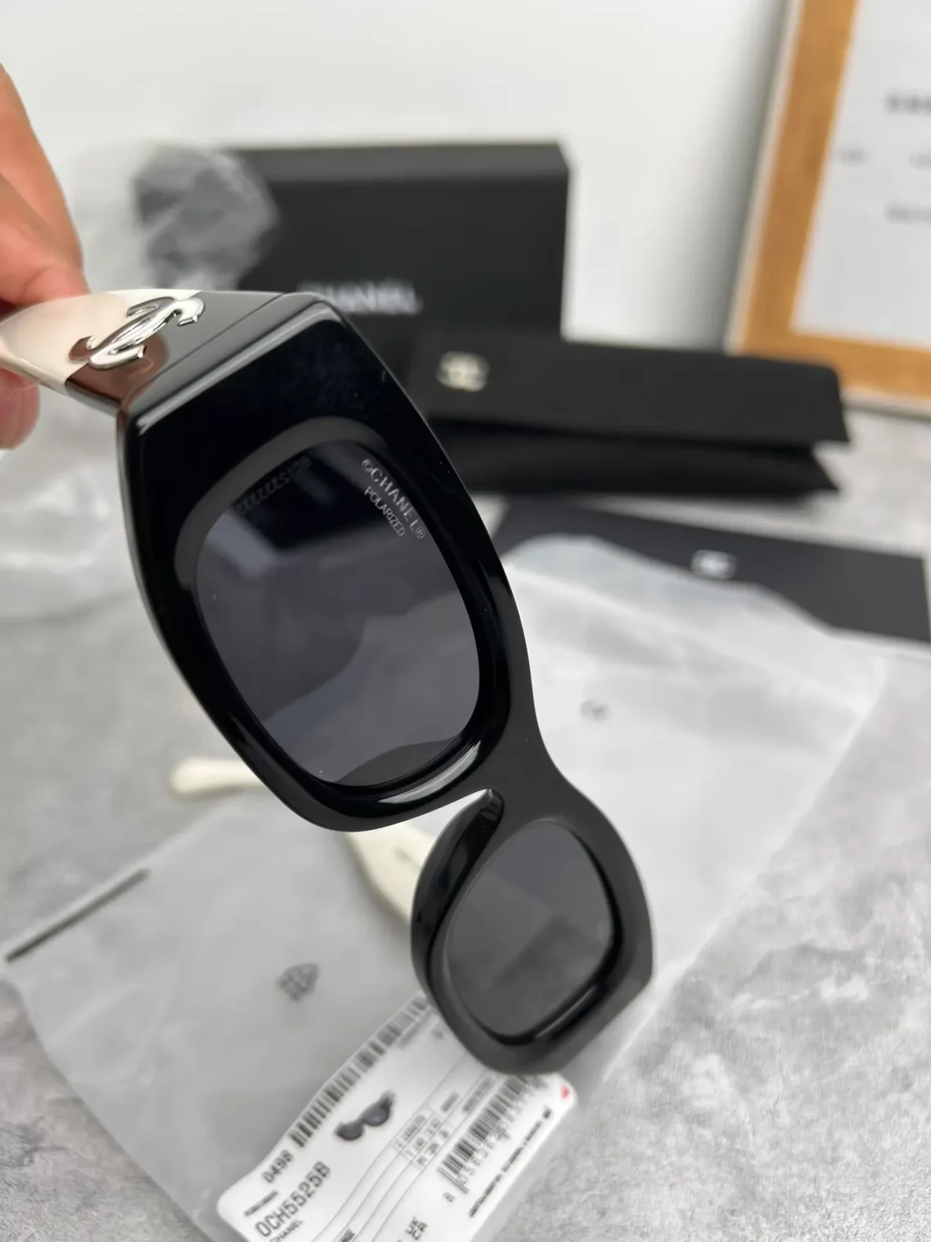Chanel sunglass CH5525 - Image 6