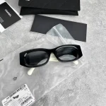 Chanel sunglass CH5525