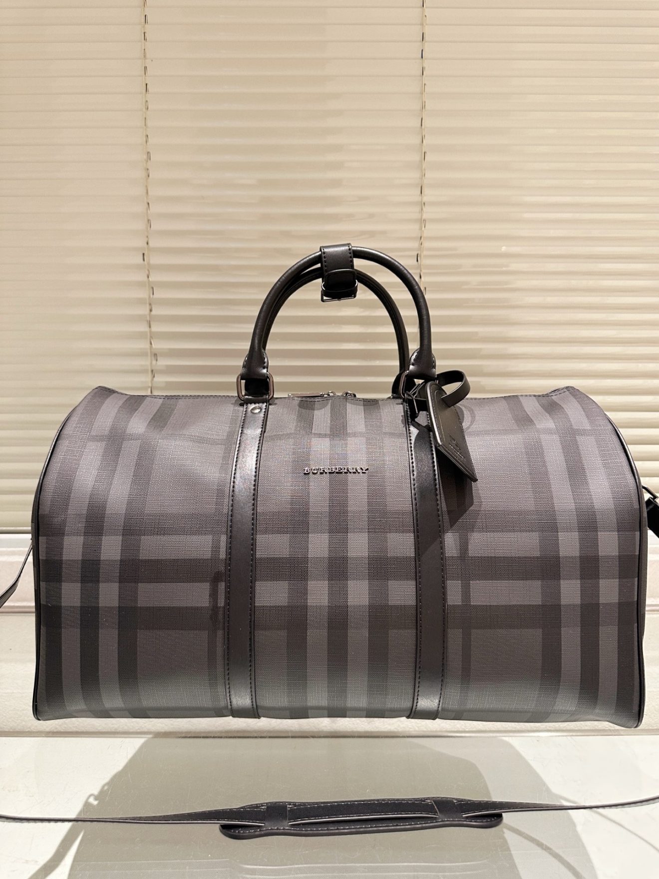 BURBERRY Duffle