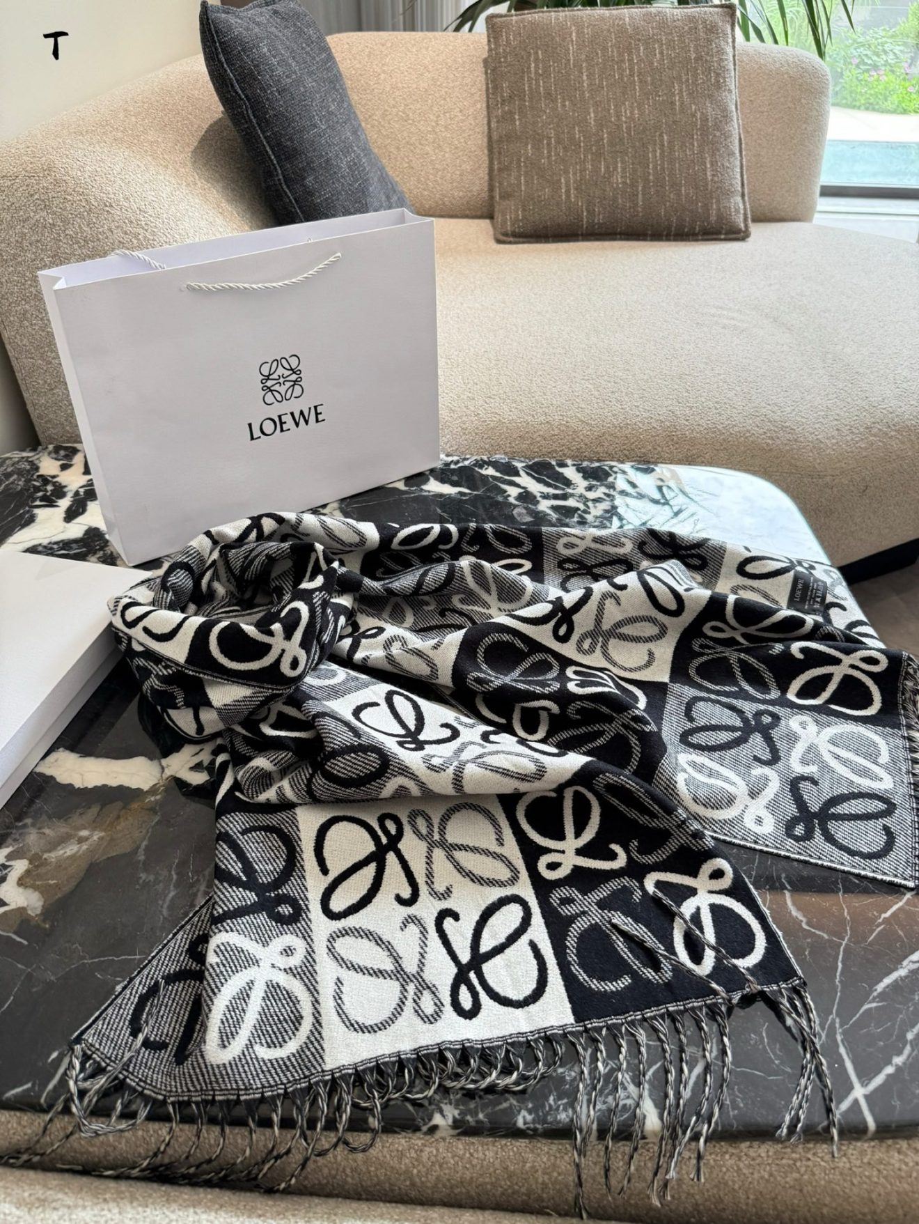 LOEWE Scarf - Image 2