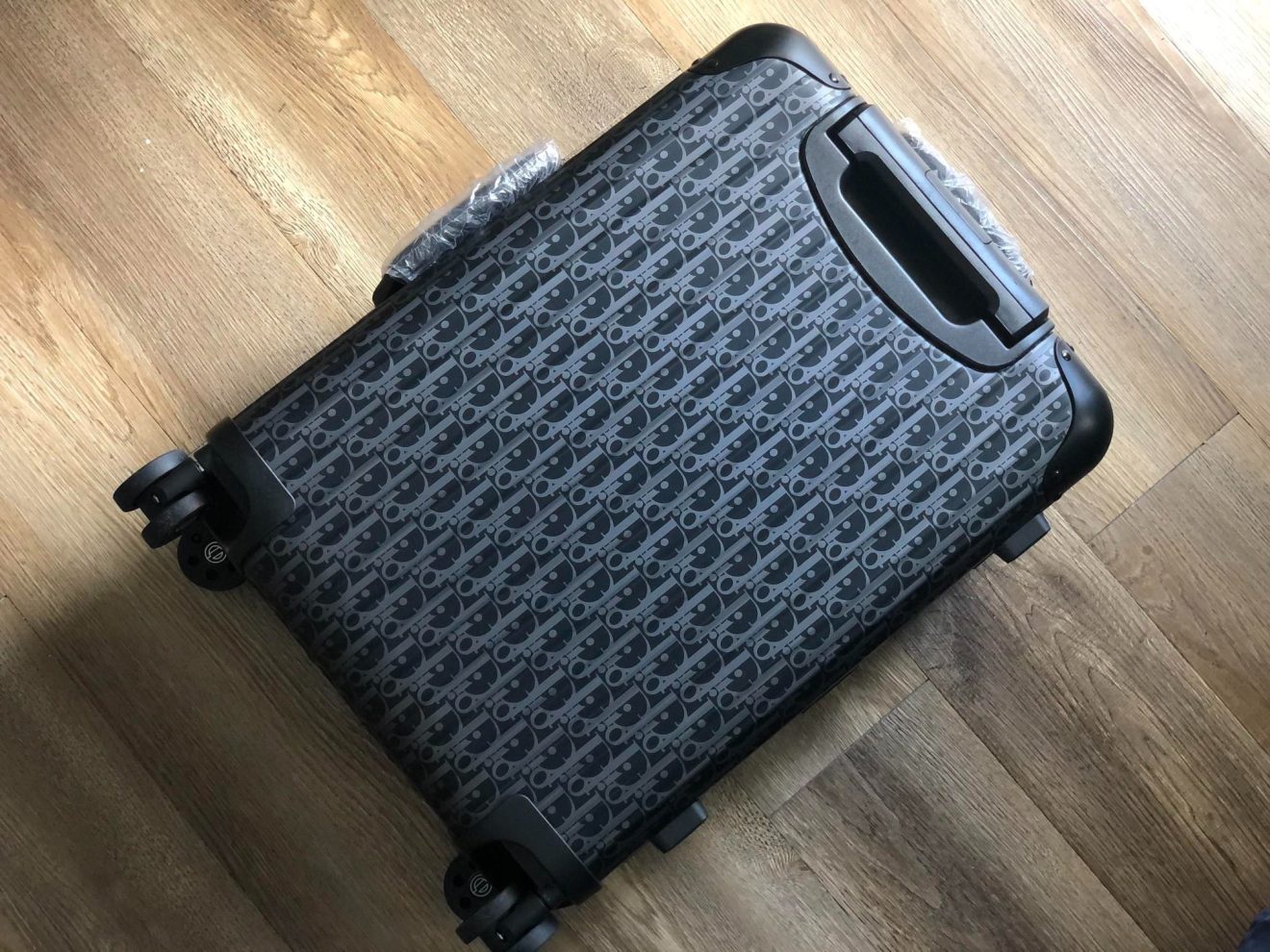 RIMOWA Suitcase - Image 3