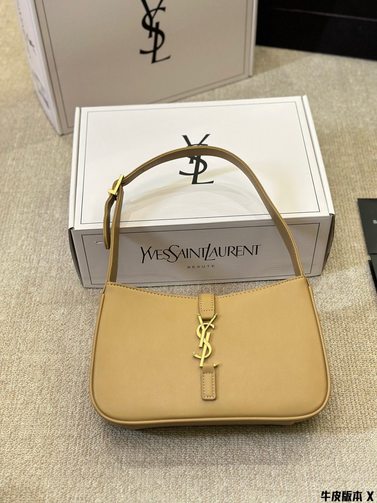 YSL BAG  SIZE :  24 x 15cm - Image 6