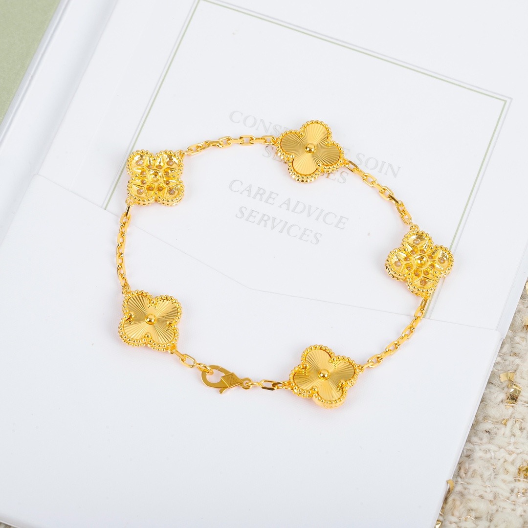Van  Cleef & Arpels  Bracelet
