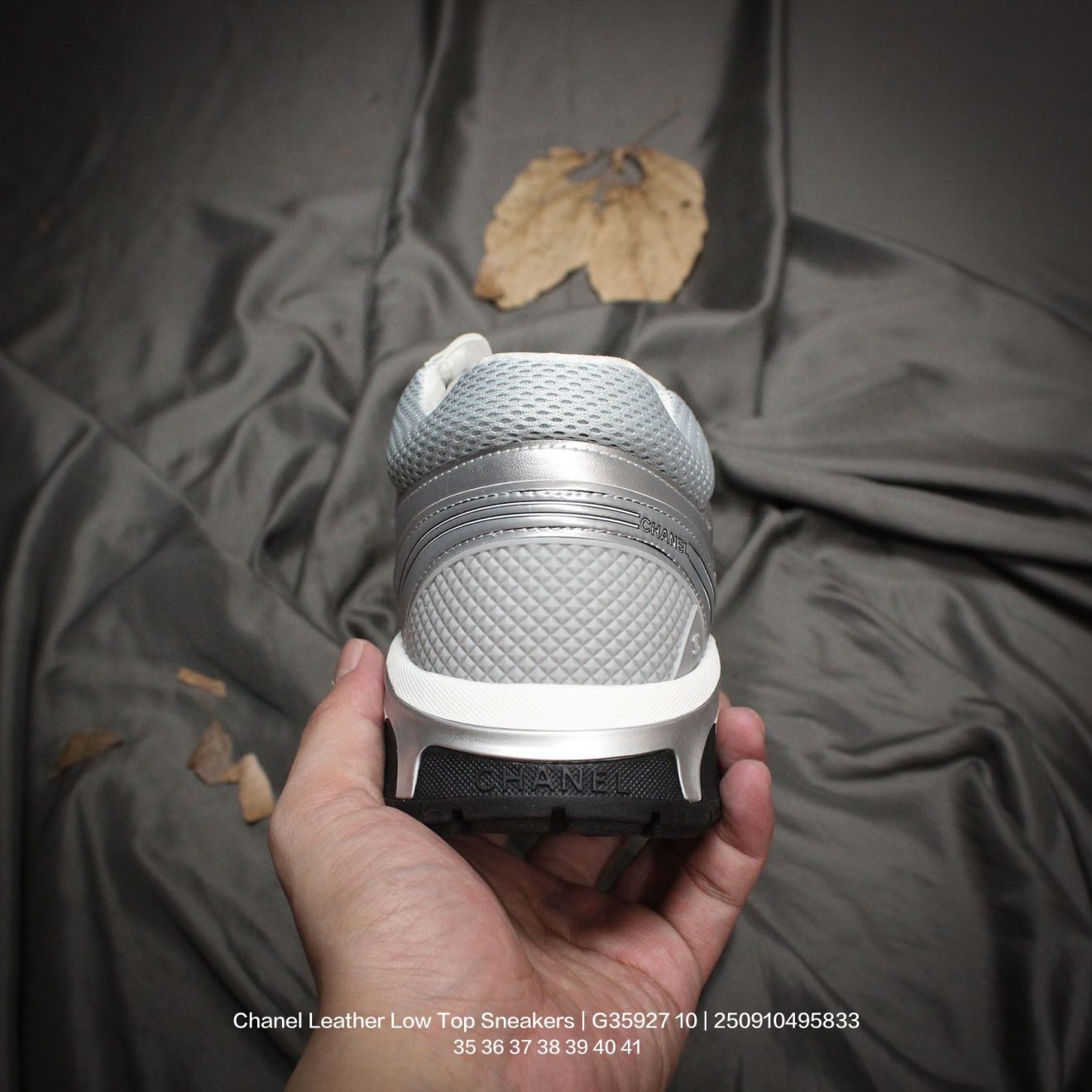 CHANEL Shoes - Image 6