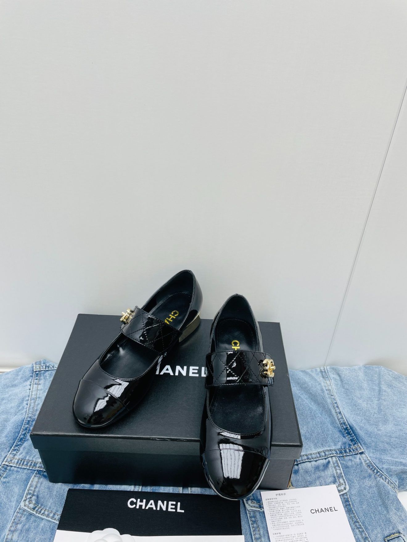 CHANEL  shoes