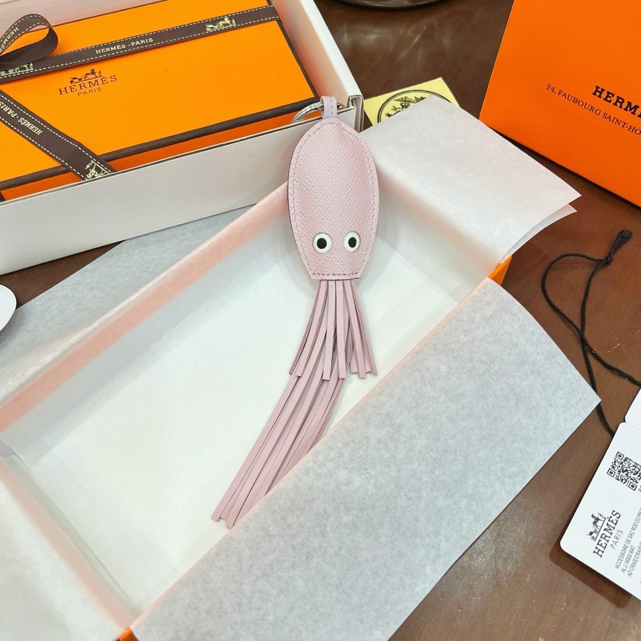HERMES  Charm - Image 3