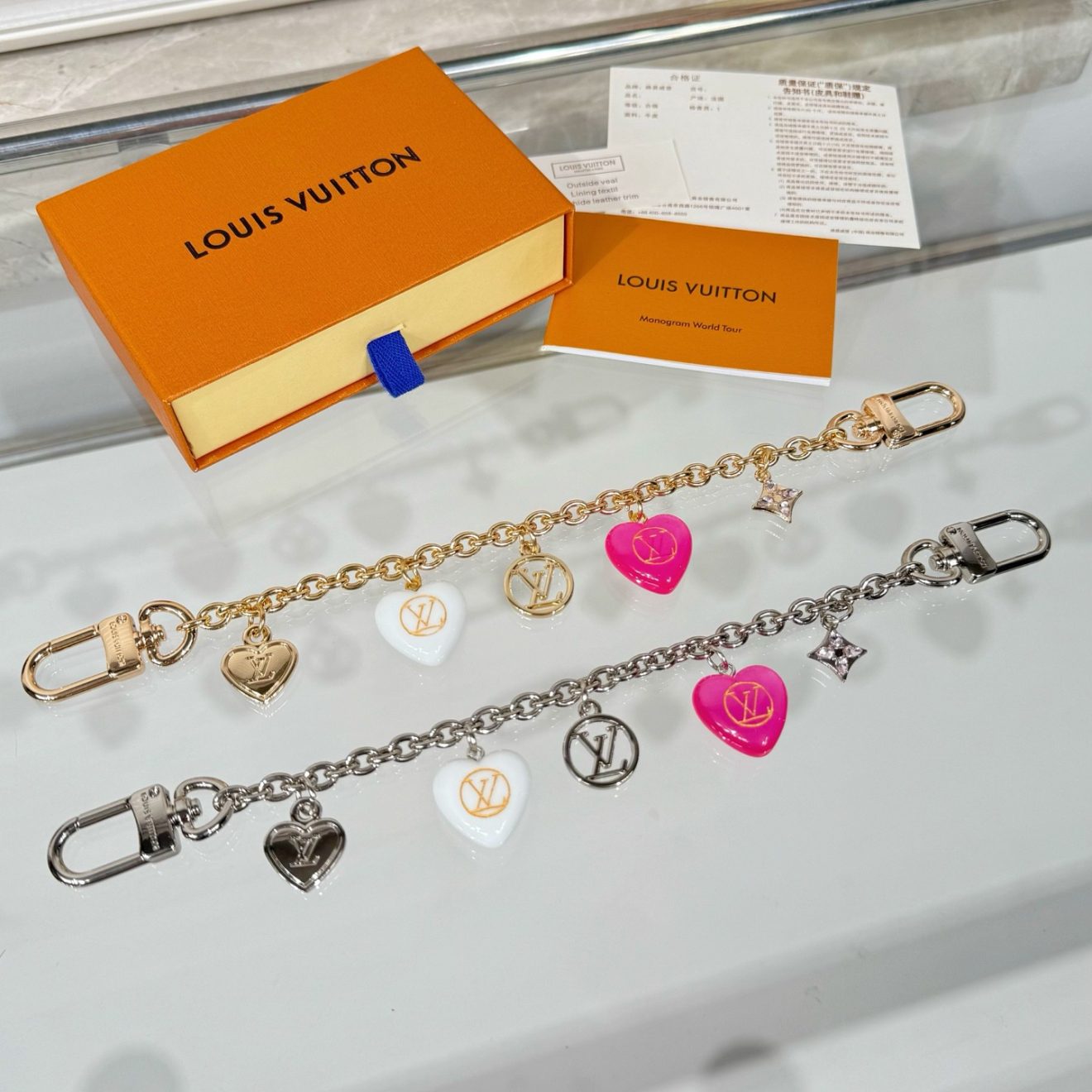 LOUIS VUITTON lv Charm - Image 5