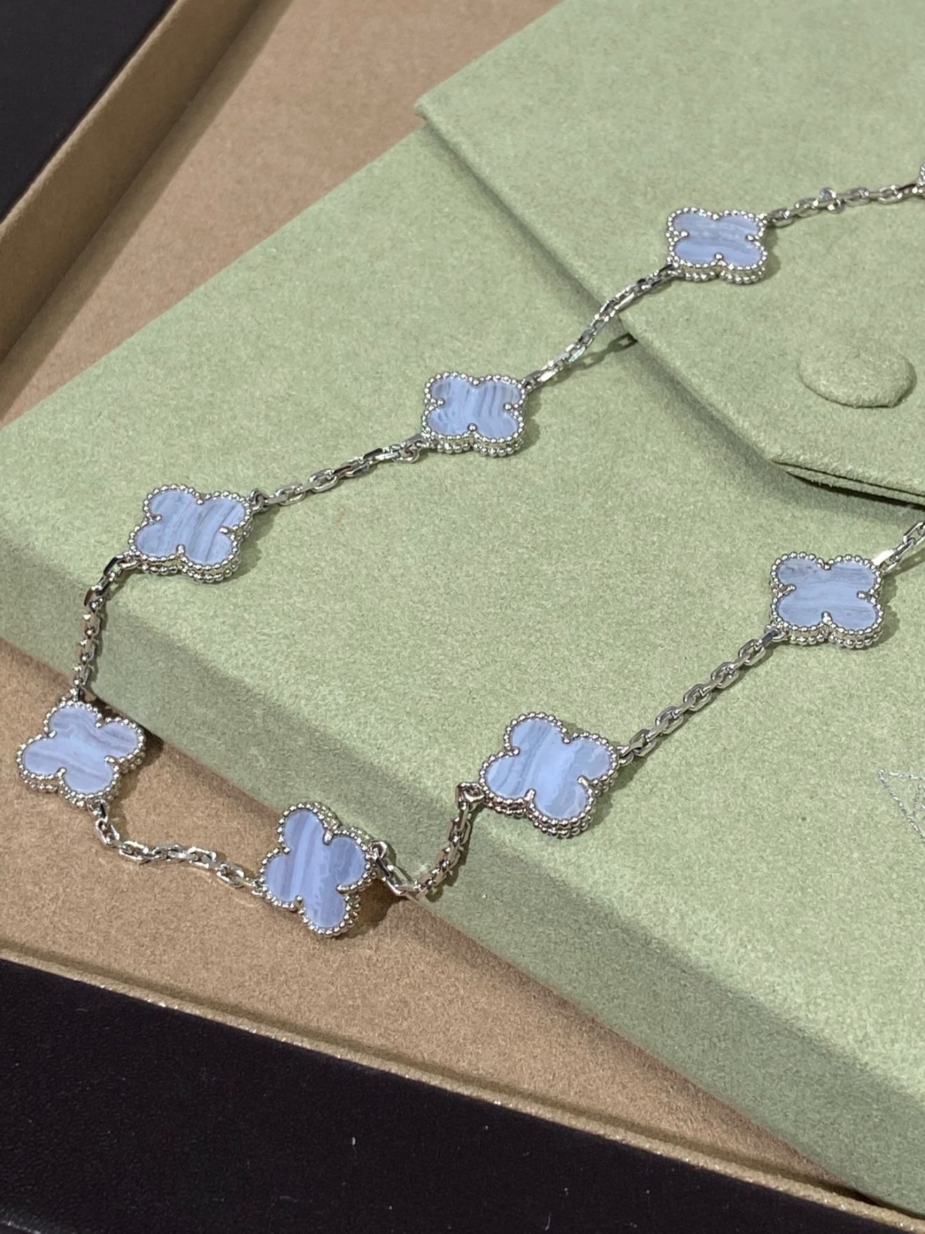 Van Cleef & Arpels Necklace - Image 4