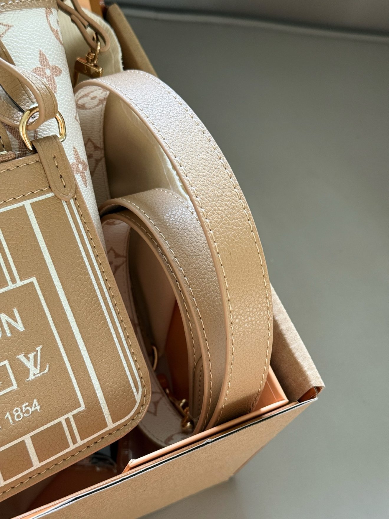 Neverfull BB Double Side - Image 6