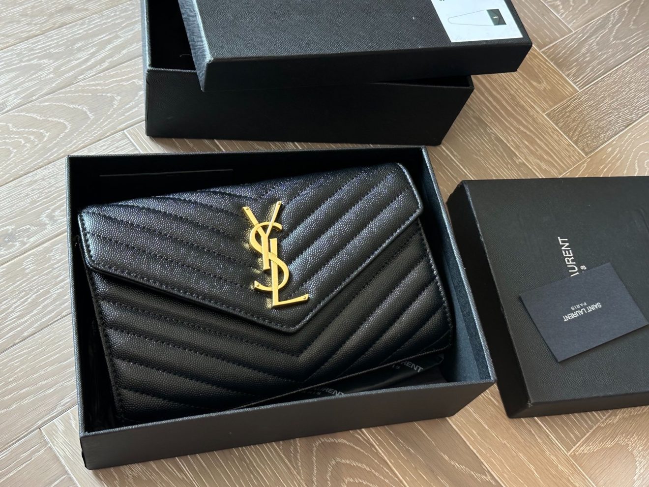 YSL WOC SIZE : 22x14 cm