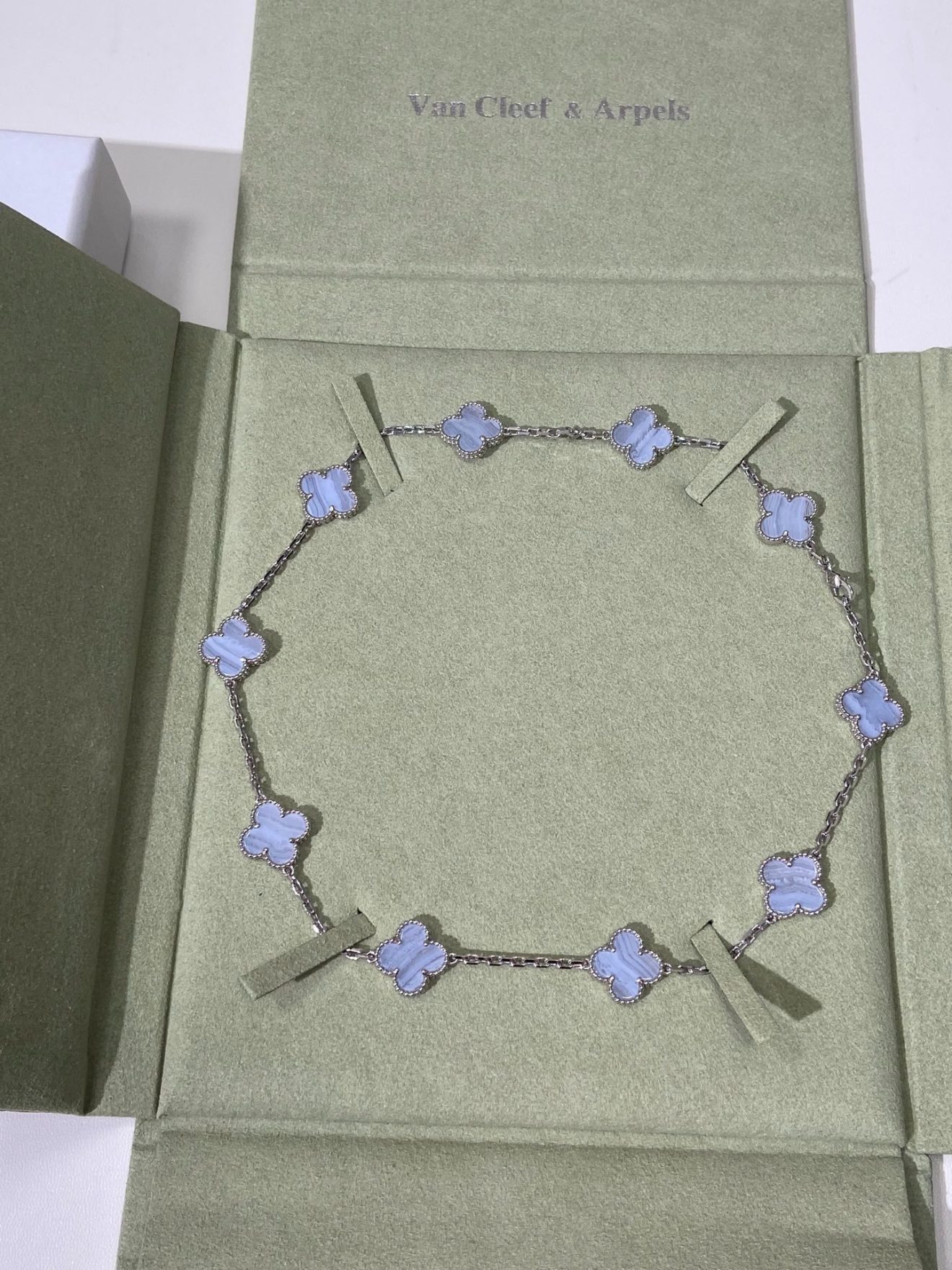 Van Cleef & Arpels Necklace - Image 5