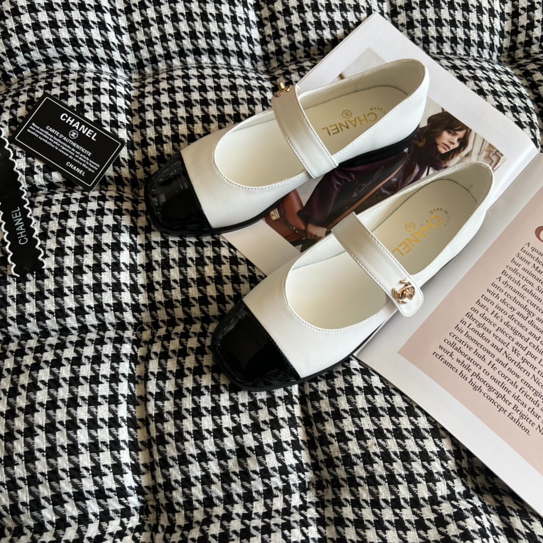 CHANEL Shoes