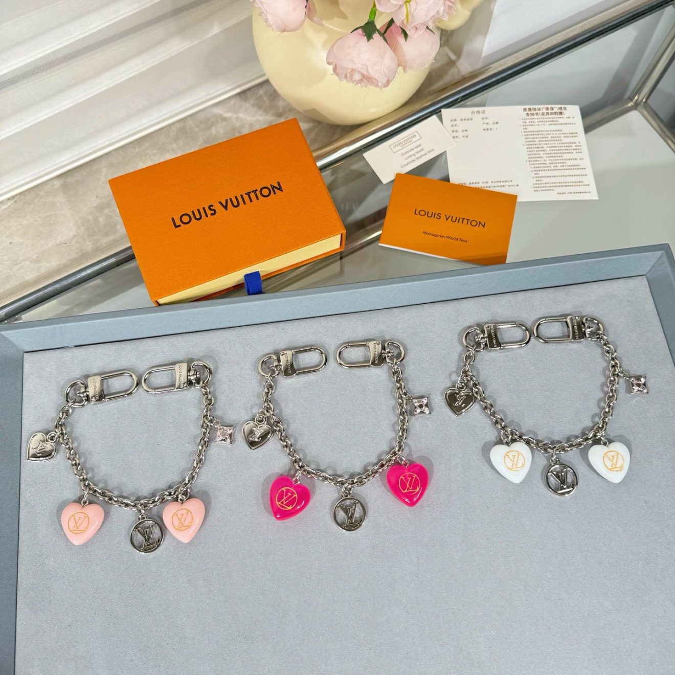 LOUIS VUITTON lv Charm - Image 6