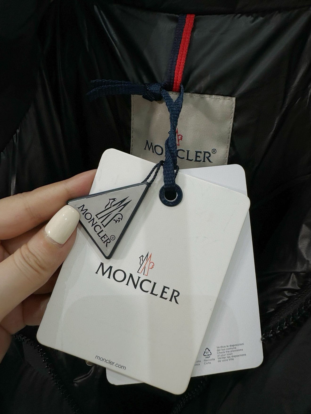 MONCLER Clothes - Image 8