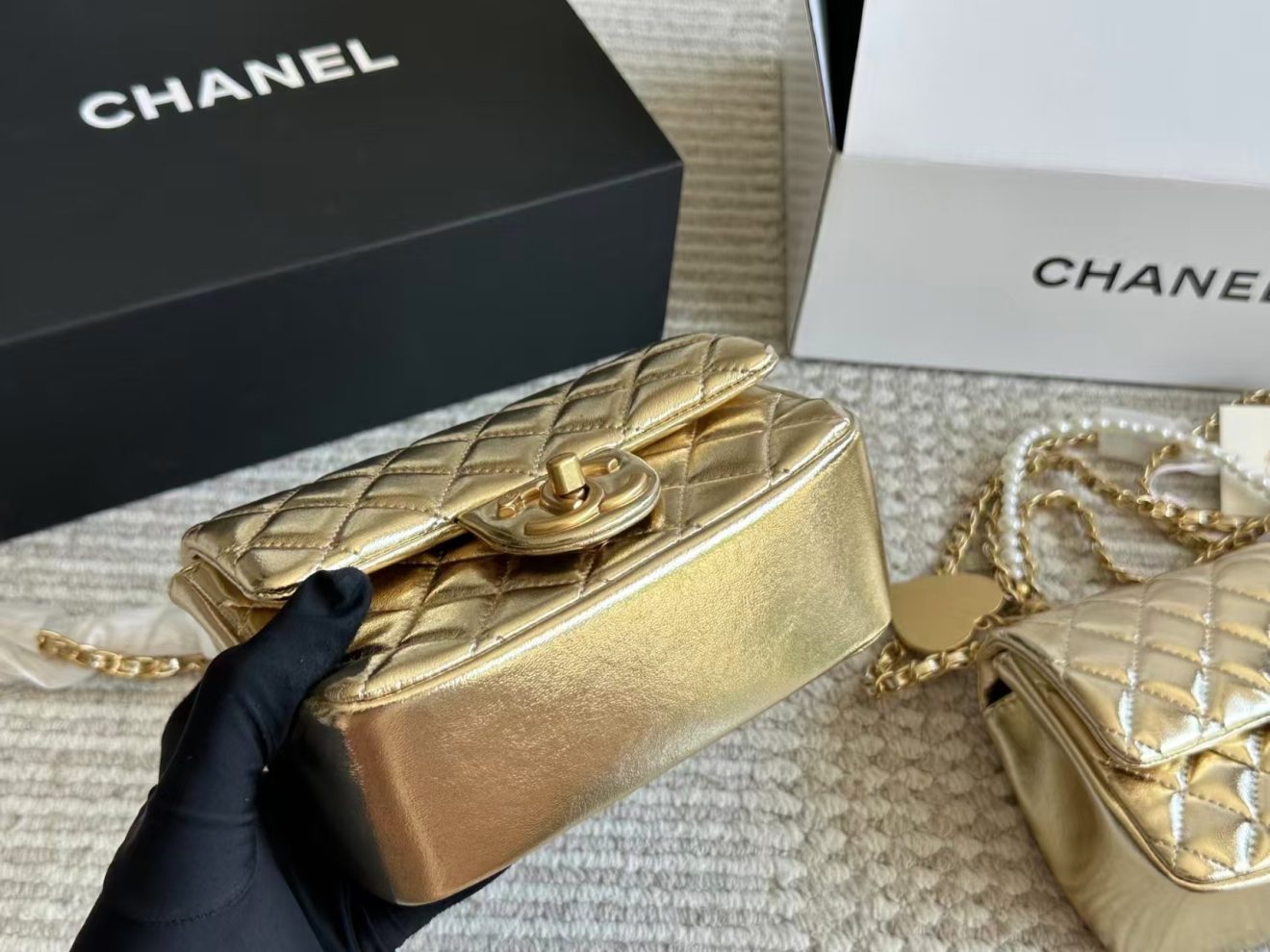 CHANEL MINI CF  SIZE :20 CM  OR  17 CM - Image 7