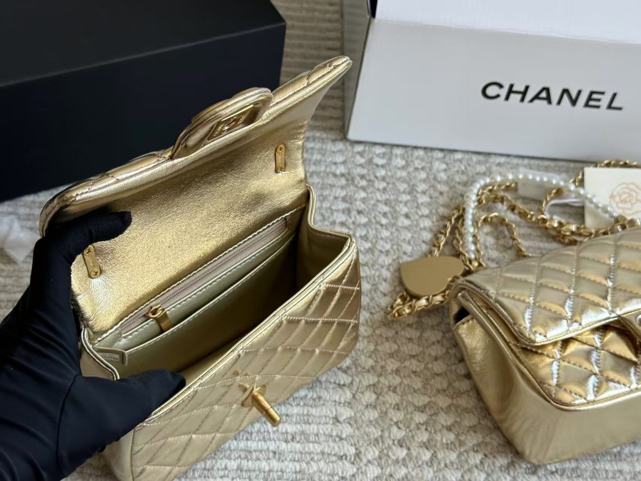 CHANEL MINI CF  SIZE :20 CM  OR  17 CM - Image 9