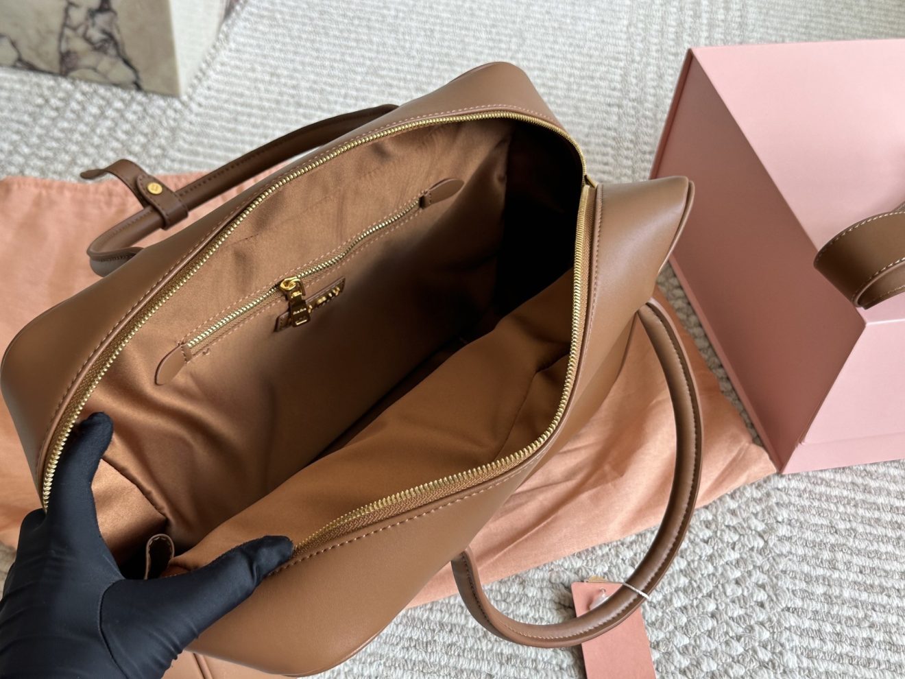 miumiu bag - Image 5