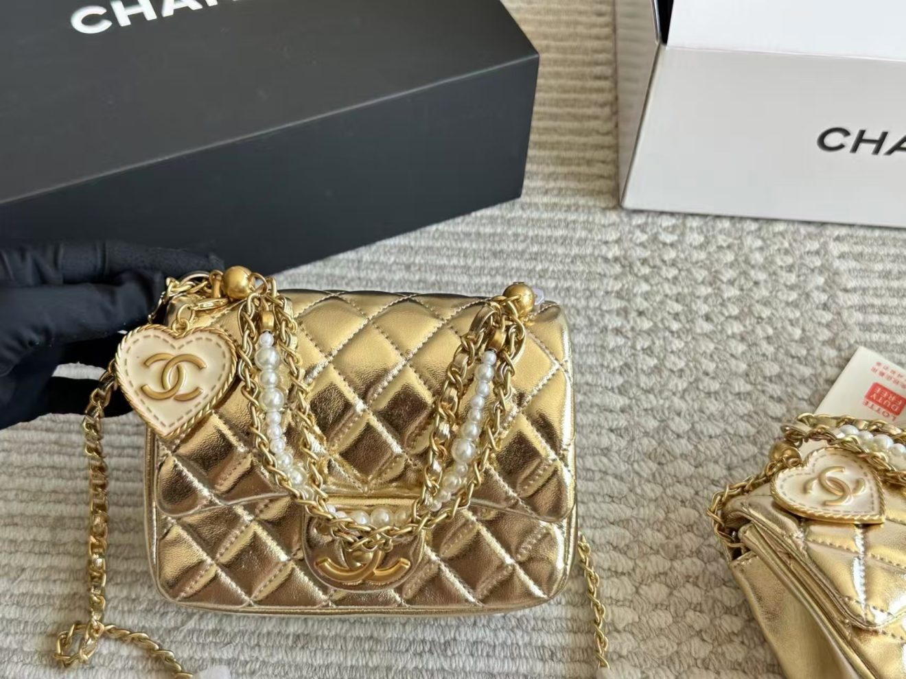 CHANEL MINI CF  SIZE :20 CM  OR  17 CM - Image 3